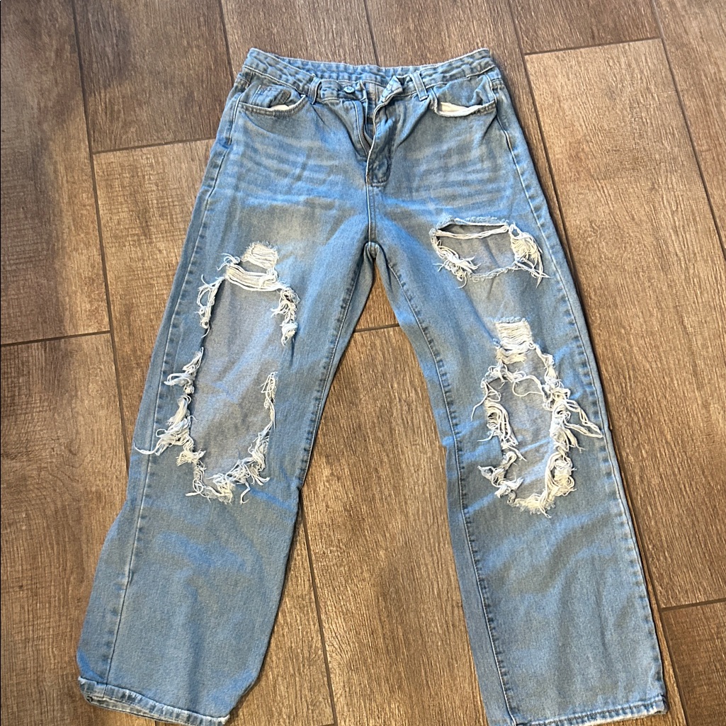 Shein Light Blue Distressed Men's Jeans